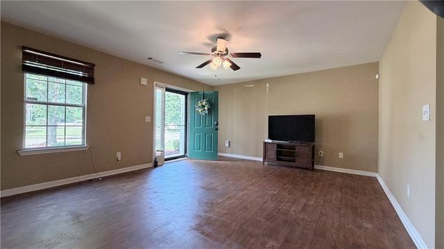 2000 Village Run Drive, Mcdonough, GA 30252