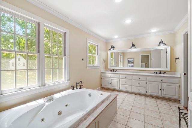 180 Phillip Miles Road, Searcy, AR 72143