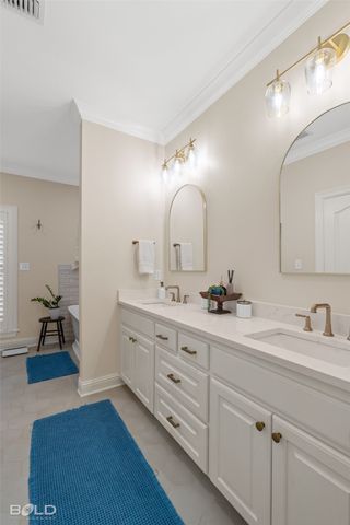 313 Leigh Lane, Stonewall, LA 71078