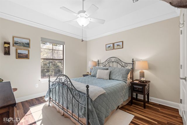 313 Leigh Lane, Stonewall, LA 71078