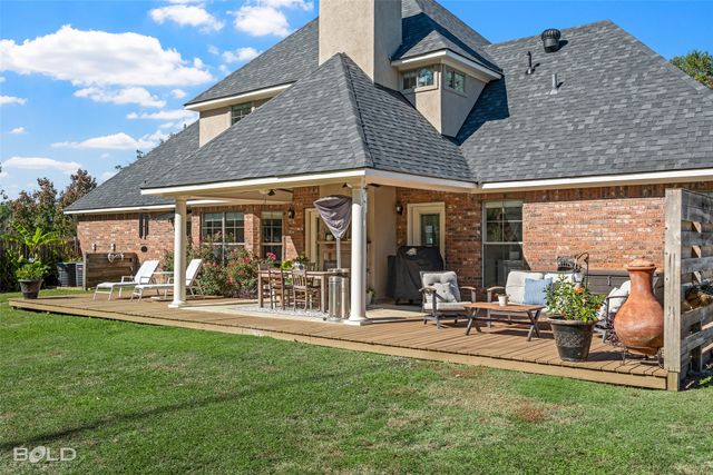 313 Leigh Lane, Stonewall, LA 71078