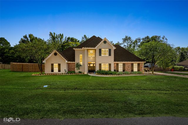 313 Leigh Lane, Stonewall, LA 71078