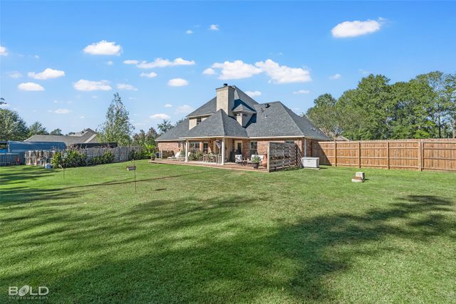 313 Leigh Lane, Stonewall, LA 71078