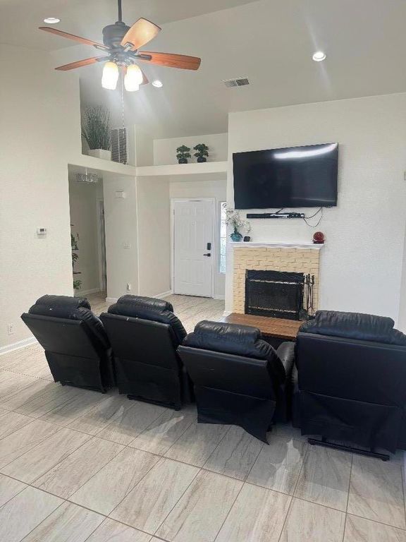 Image 6 of property listing at 546 Cuesta Court, Soledad, CA 93960