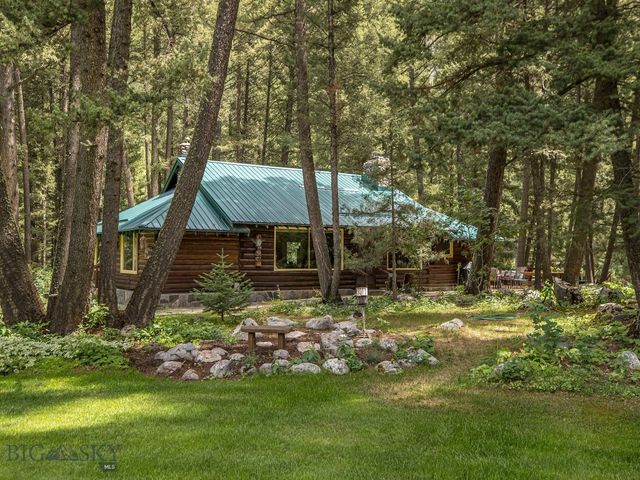 64370 Gallatin Road, Gallatin Gateway, MT 59730