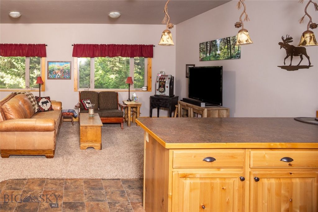 64370 Gallatin Road, Gallatin Gateway, MT 59730 photo 36