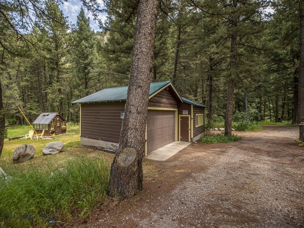 64370 Gallatin Road, Gallatin Gateway, MT 59730 photo 44