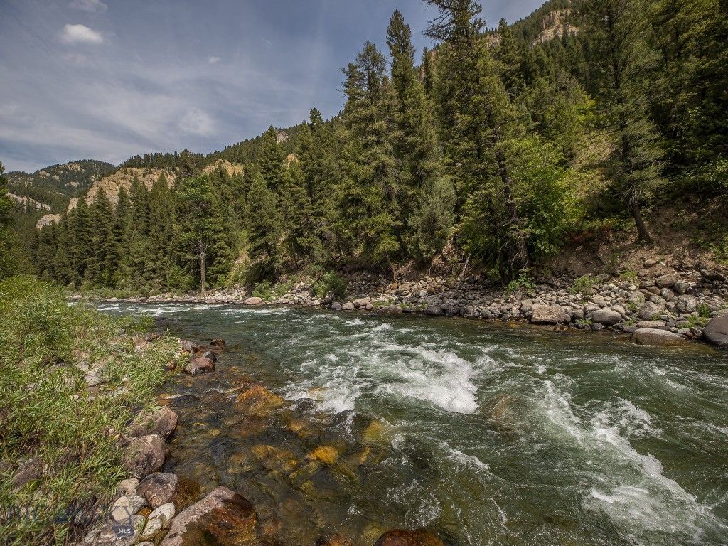 64370 Gallatin Road, Gallatin Gateway, MT 59730 photo 46