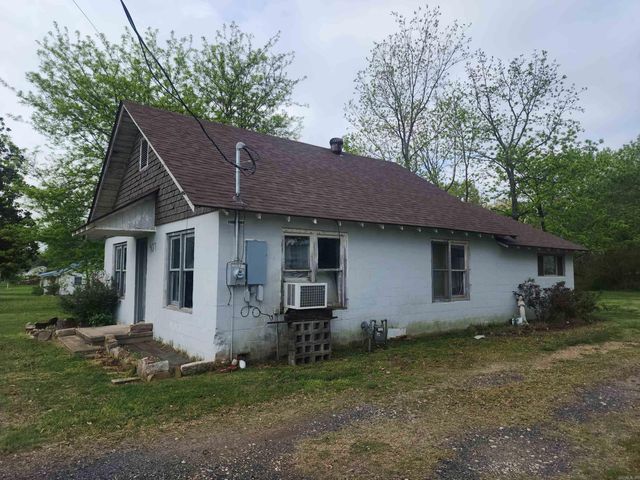 907 S Reine, Mena, AR 71953