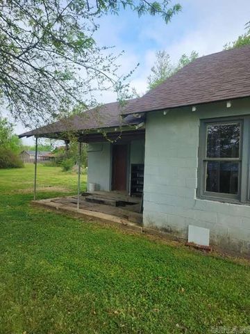 907 S Reine, Mena, AR 71953