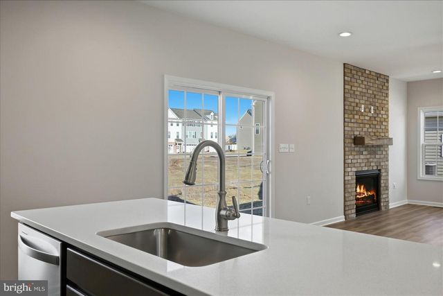 251 ROSSMANN BLVD, Winchester, VA 22602