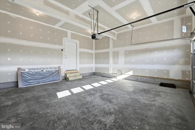 251 ROSSMANN BLVD, Winchester, VA 22602