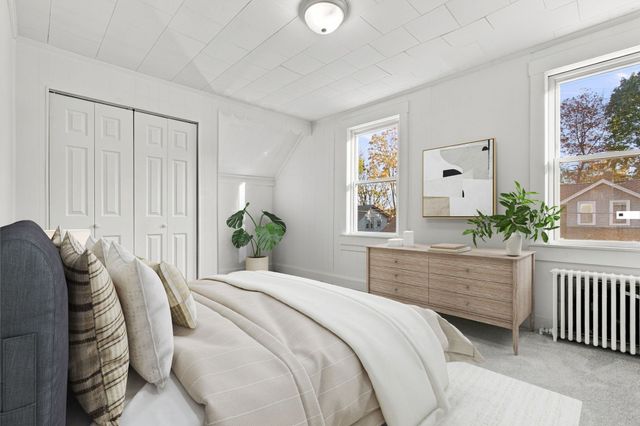 41 Arnold St, Methuen, MA 01844