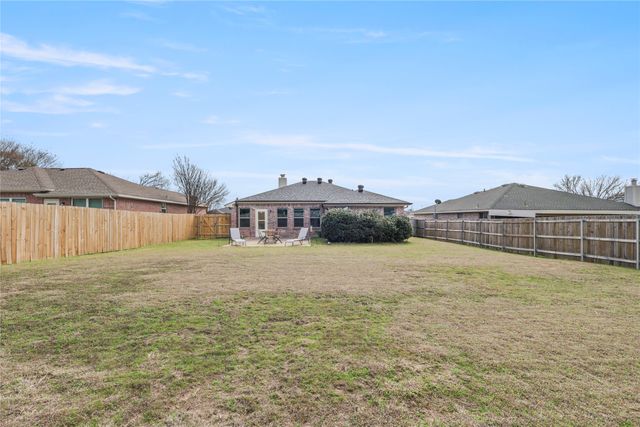 227 Lake Texoma Drive, Wylie, TX 75098