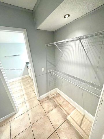 400 NE 18th Avenue 206, Homestead, FL 33033