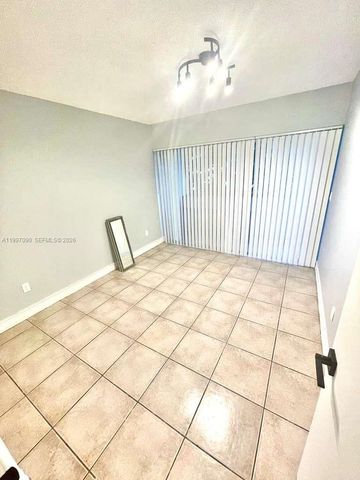 400 NE 18th Avenue 206, Homestead, FL 33033