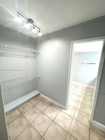 400 NE 18th Avenue 206, Homestead, FL 33033