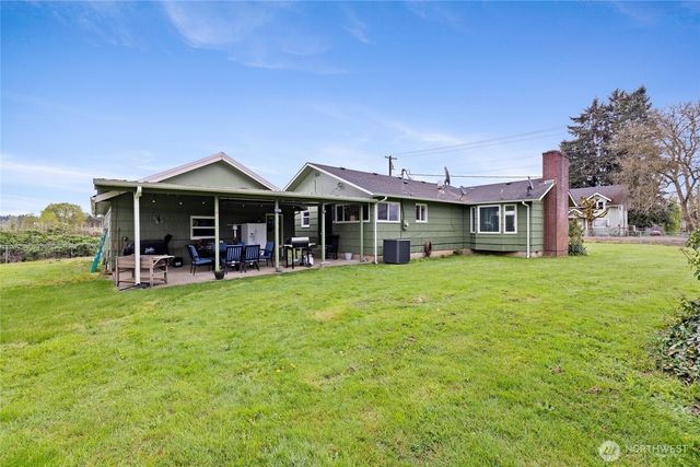 346 Twin Oaks Road, Chehalis, WA 98532