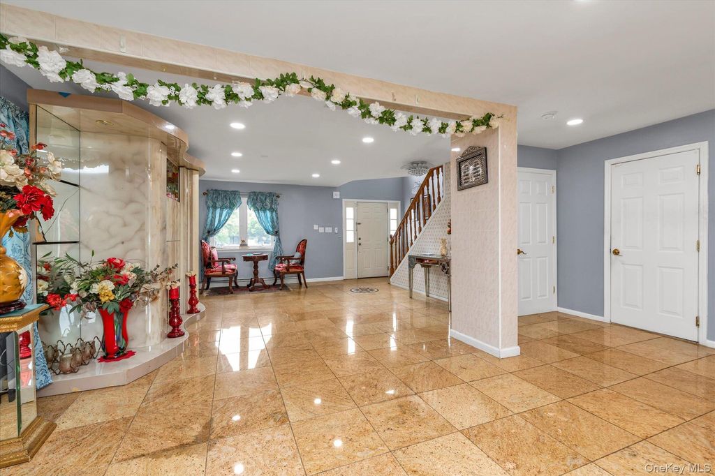 433 Atlantic Avenue, Freeport, NY 11520 — photo 3