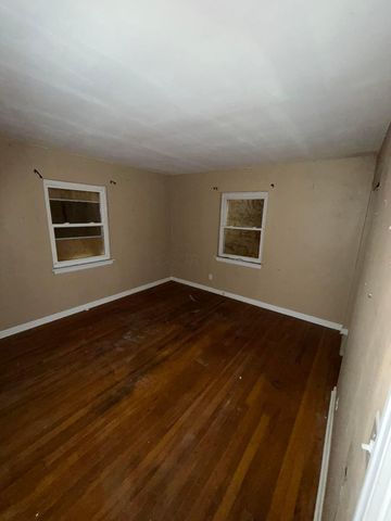 1278 E Kenworth Road, Columbus, OH 43224
