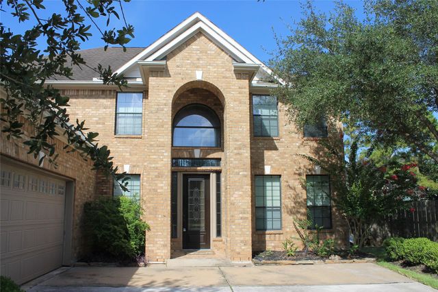 6715 Lathrop Court, Sugar Land, TX 77479