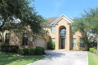 6715 Lathrop Court, Sugar Land, TX 77479