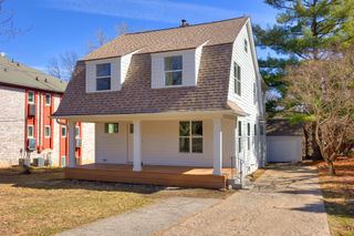 415 42nd Street, Des Moines, IA 50312