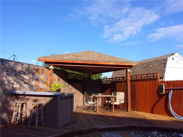 7032 Carmer Circ, Corpus Christi, TX 78413