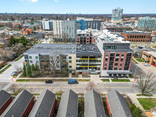 610 S Troy Street 102, Royal Oak, MI 48067