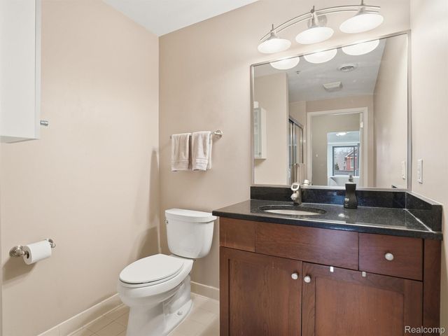 610 S Troy Street 102, Royal Oak, MI 48067