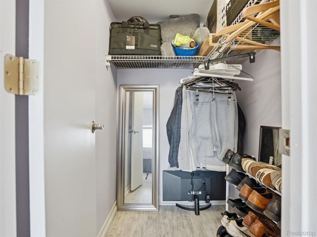 610 S Troy Street 102, Royal Oak, MI 48067