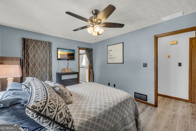 233 Kennedy Sells Road, Auburn, GA 30011