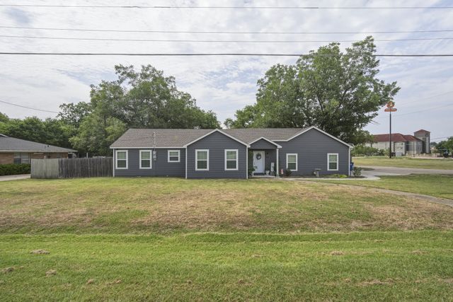 500 Old Telico Road, Ennis, TX 75119