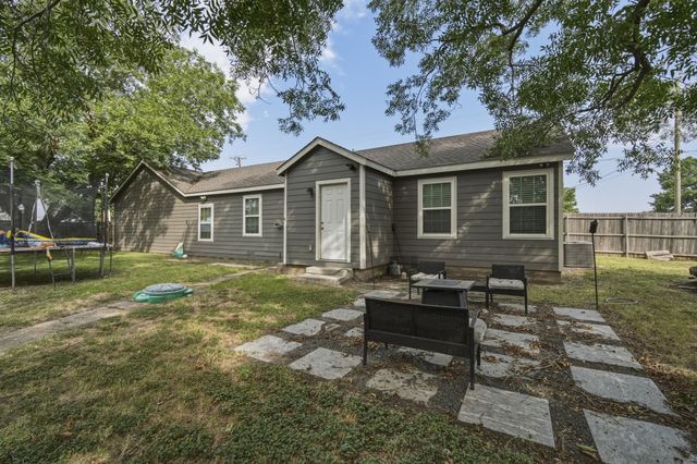 500 Old Telico Road, Ennis, TX 75119