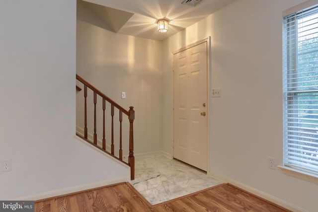 1266 HUNTERS RIDGE DR, Mechanicsburg, PA 17050