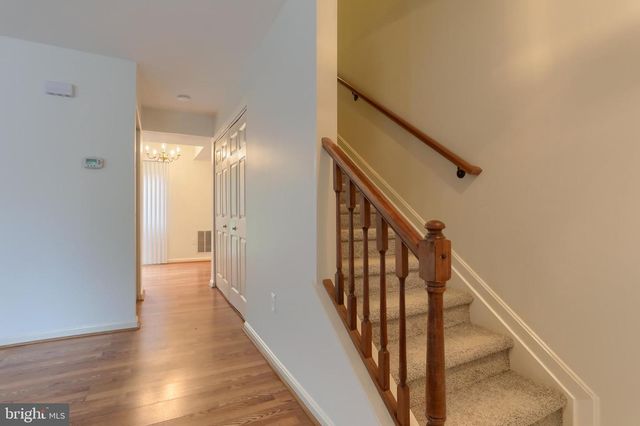 1266 HUNTERS RIDGE DR, Mechanicsburg, PA 17050