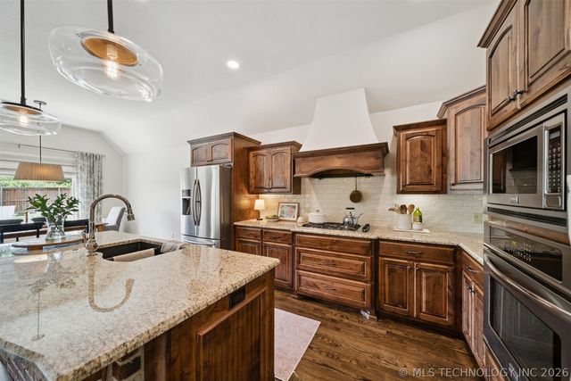 8340 N 66th East Avenue, Owasso, OK 74055