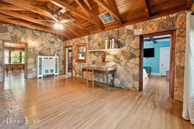 400 Riverside Boulevard, Abilene, TX 79605