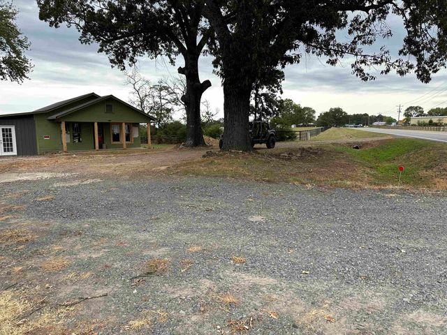 7520 Greers Ferry, Greers Ferry, AR 72067