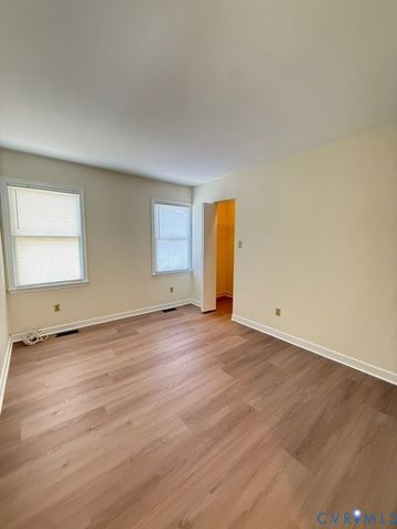 10405 Gibsons Landing Dr, Henrico, VA 23233