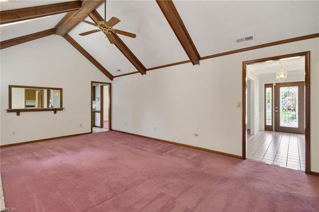 5348 Meadowside DR, Virginia Beach, VA 23455