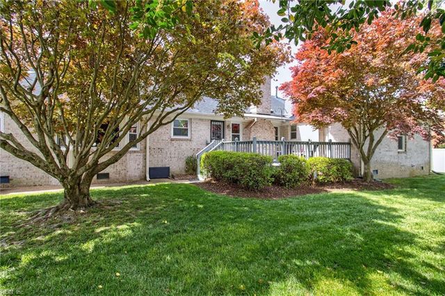 5348 Meadowside DR, Virginia Beach, VA 23455