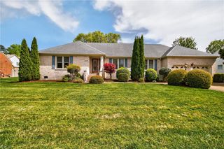 5348 Meadowside DR, Virginia Beach, VA 23455