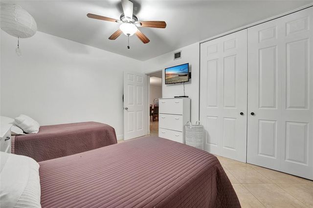 1502 Whitehall Dr 106, Davie, FL 33324