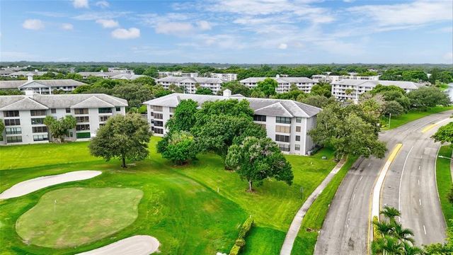 1502 Whitehall Dr 106, Davie, FL 33324