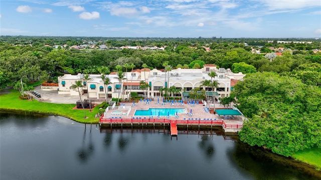 1502 Whitehall Dr 106, Davie, FL 33324