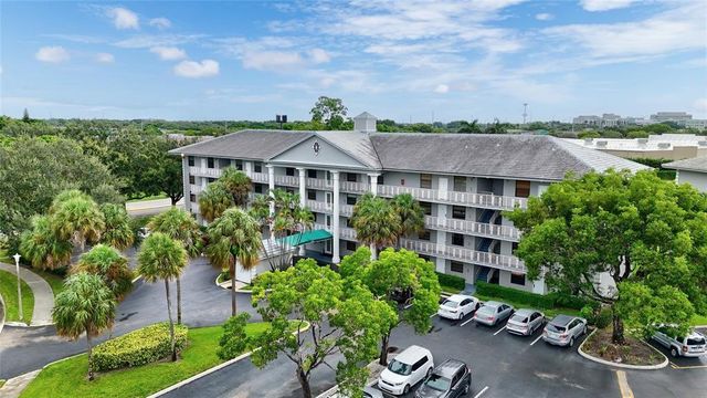 1502 Whitehall Dr 106, Davie, FL 33324