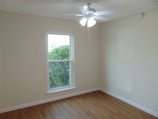 9914 Cedar Mountain Circle, Dallas, TX 75217