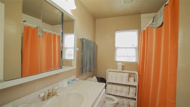 602 Riveredge Drive, Richmond, TX 77406