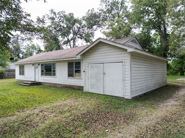 602 Riveredge Drive, Richmond, TX 77406